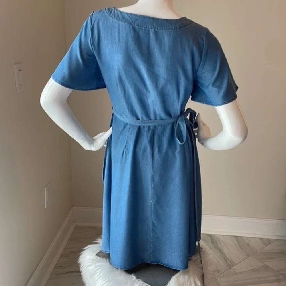 LOFT Chambray Wrap Dress Short Sleeves V Neck Tie Waist Mini Size 4P - Picture 5 of 9
